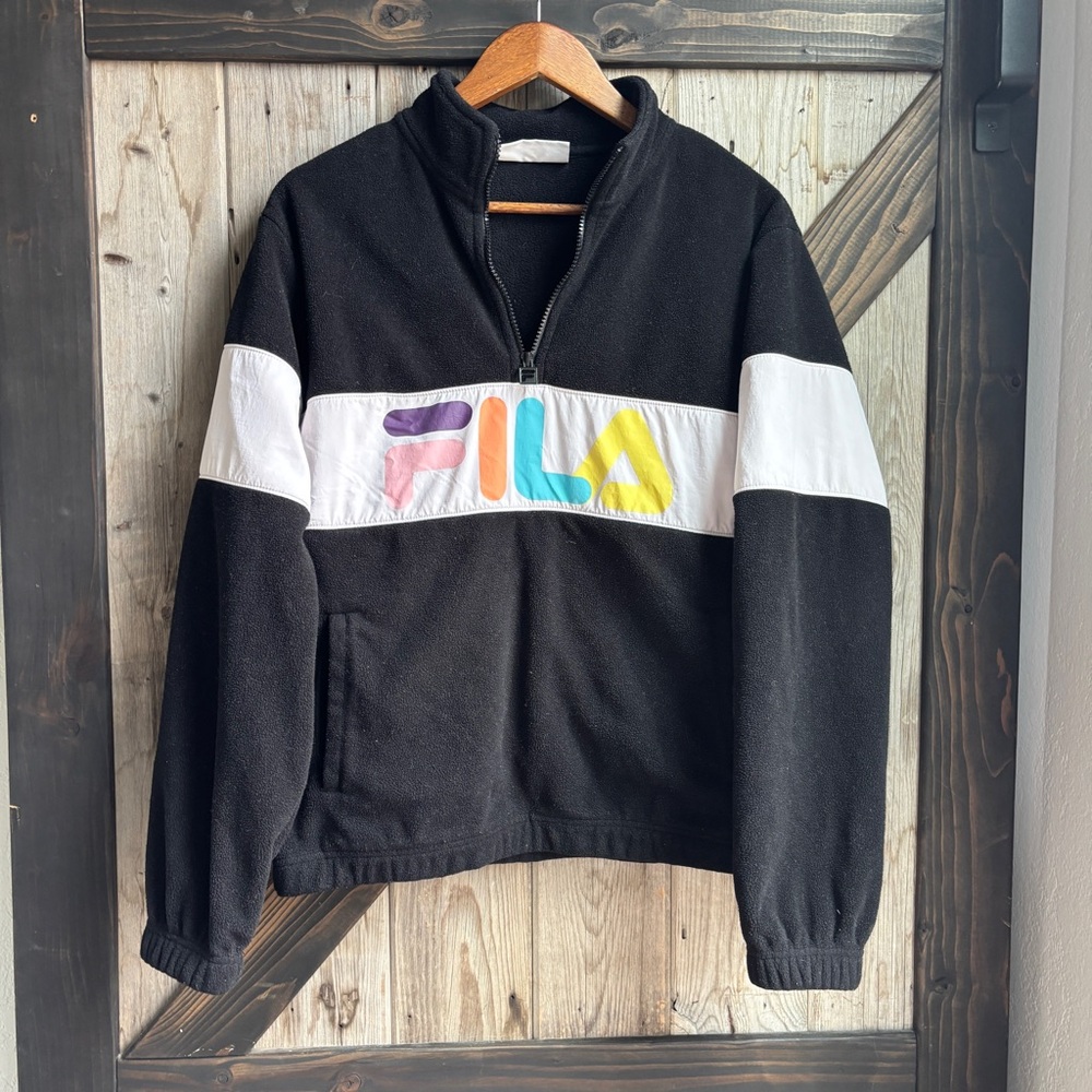 Fila black 1/2 zip fleece size medium